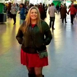 Meet your Posher, Cindy